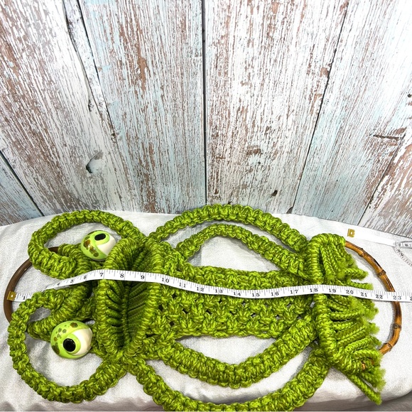 King Kroker the Frog Macrame Towel Holder Vintage 1977 Wall Hanging Boho - Picture 8 of 10